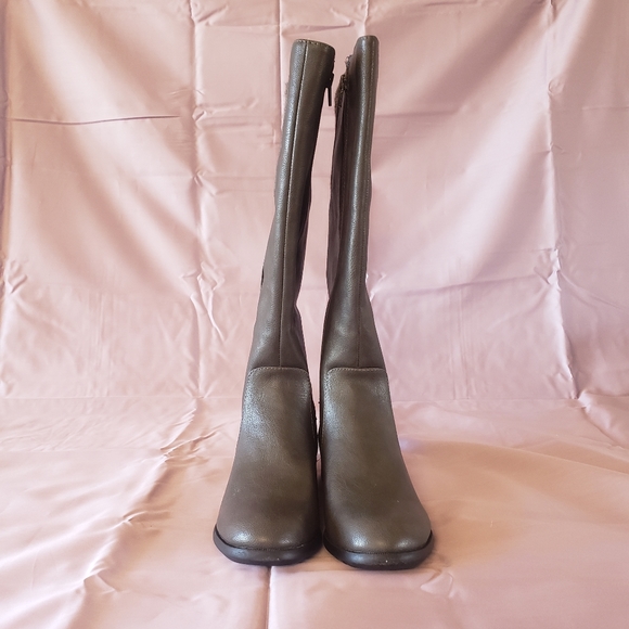 NWOB Lifestride Xandy Dark Gray Boots - Picture 4 of 7